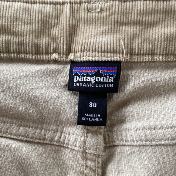 Patagonia tan low rise skinny leg corduroy pants - Picture 3 of 5